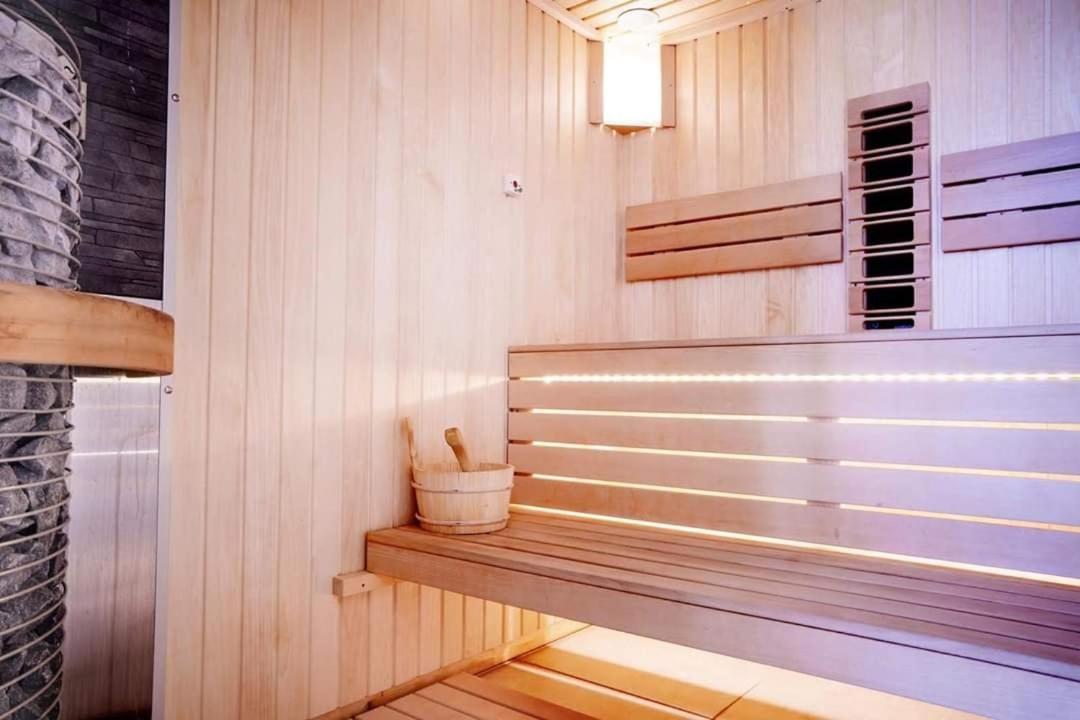 Teodora Summer Suite By Alezzi นาโวดาริ ภายนอก รูปภาพ